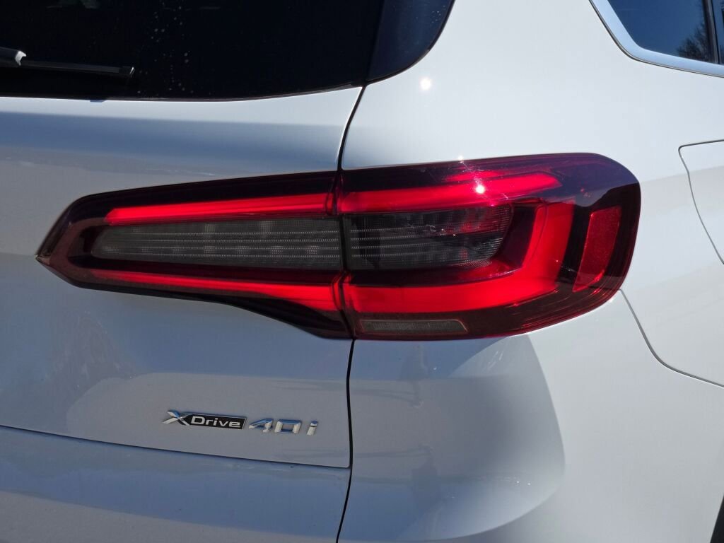 Used 2023 BMW X5 xDrive40i image 13