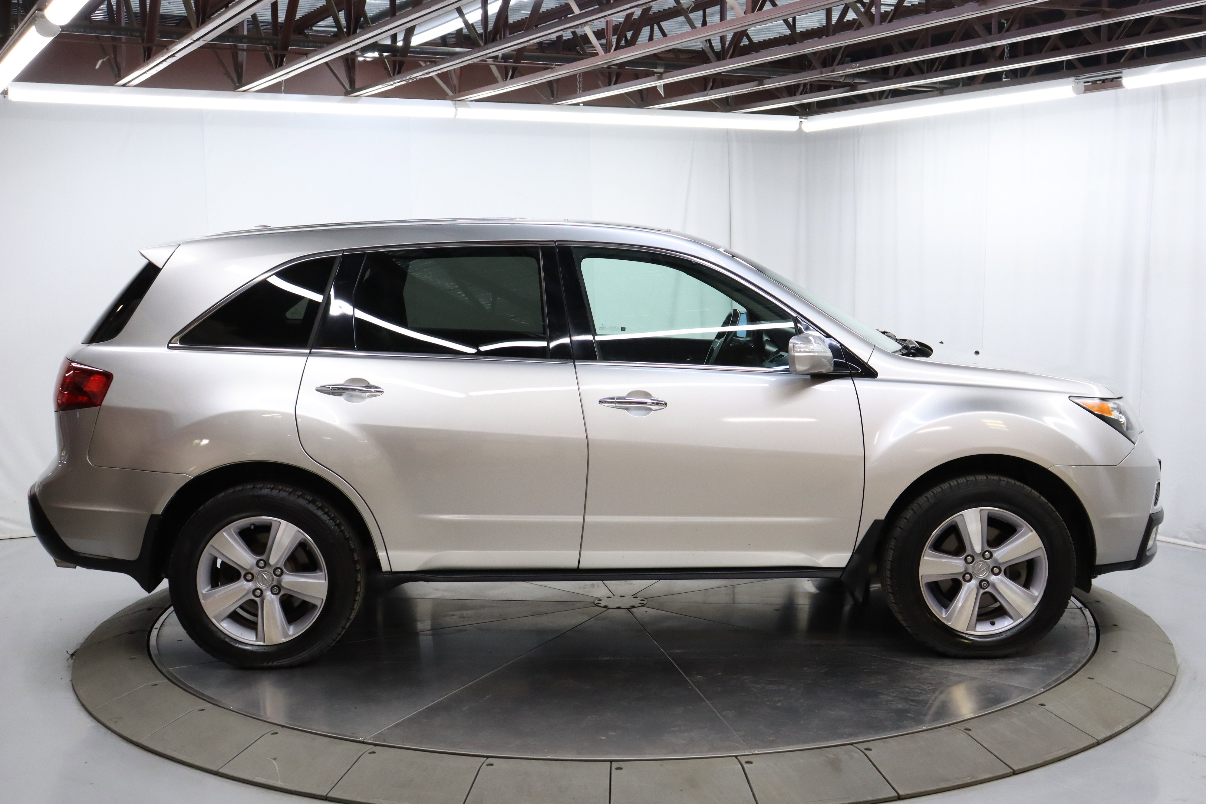 Used 2013 Acura MDX w/ Technology Package image 8