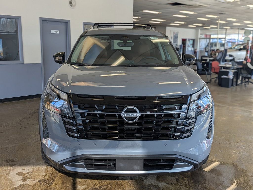 New 2026 Nissan Pathfinder Platinum image 9