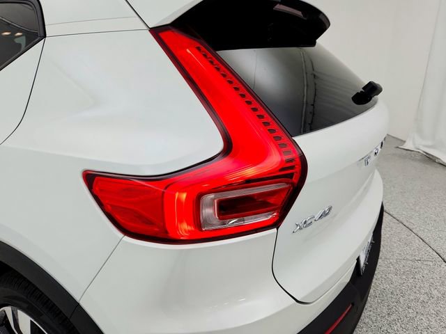 New 2026 Volvo XC40 B5 Ultra w/ Climate Package image 29