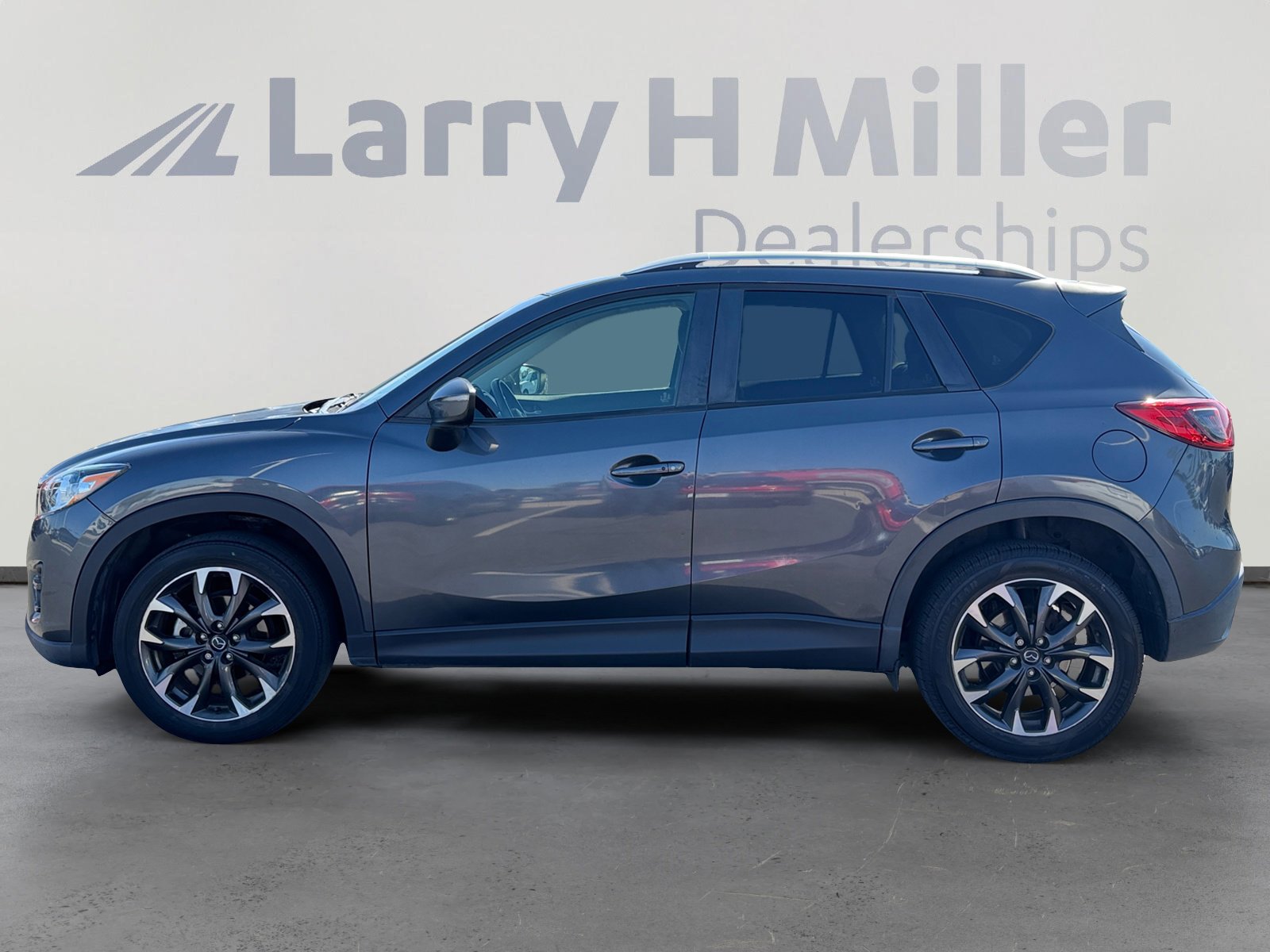 Used 2016 MAZDA CX-5 Grand Touring image 2
