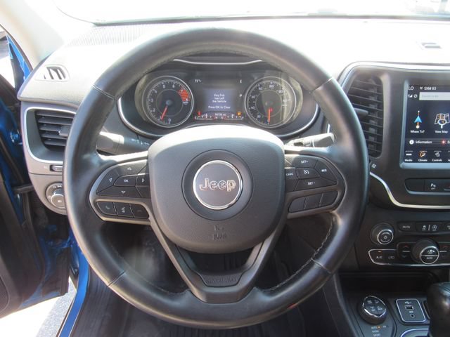 Used 2019 Jeep Cherokee Trailhawk AWD/4WD image 11
