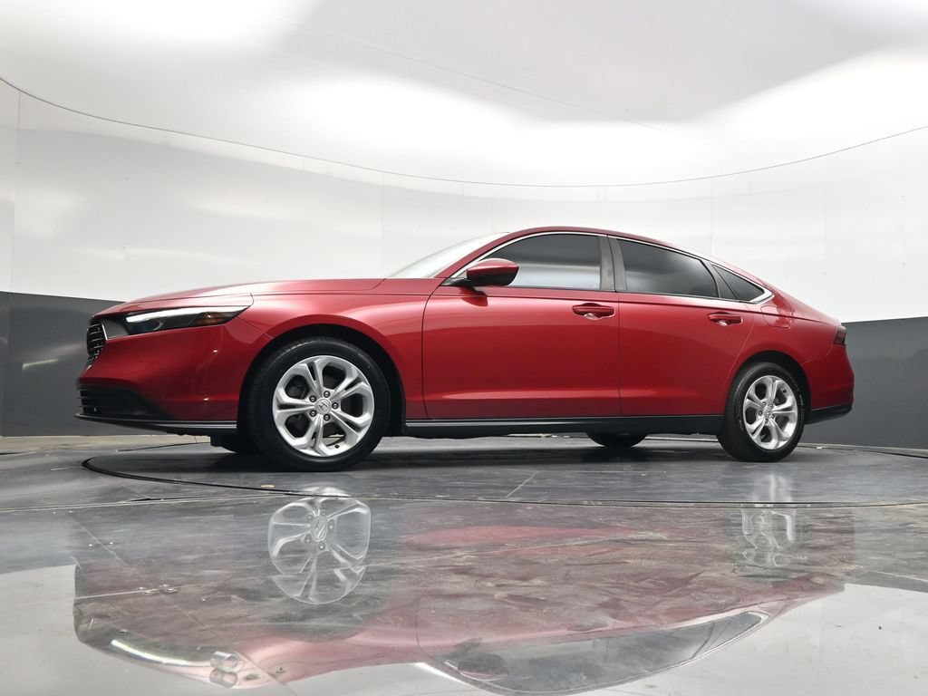 Used 2023 Honda Accord LX image 33