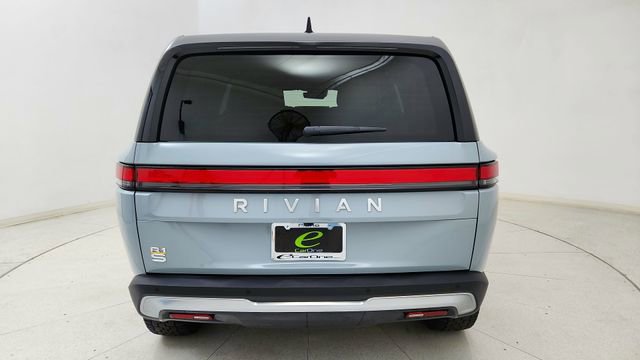 Used 2024 Rivian R1S Adventure image 5