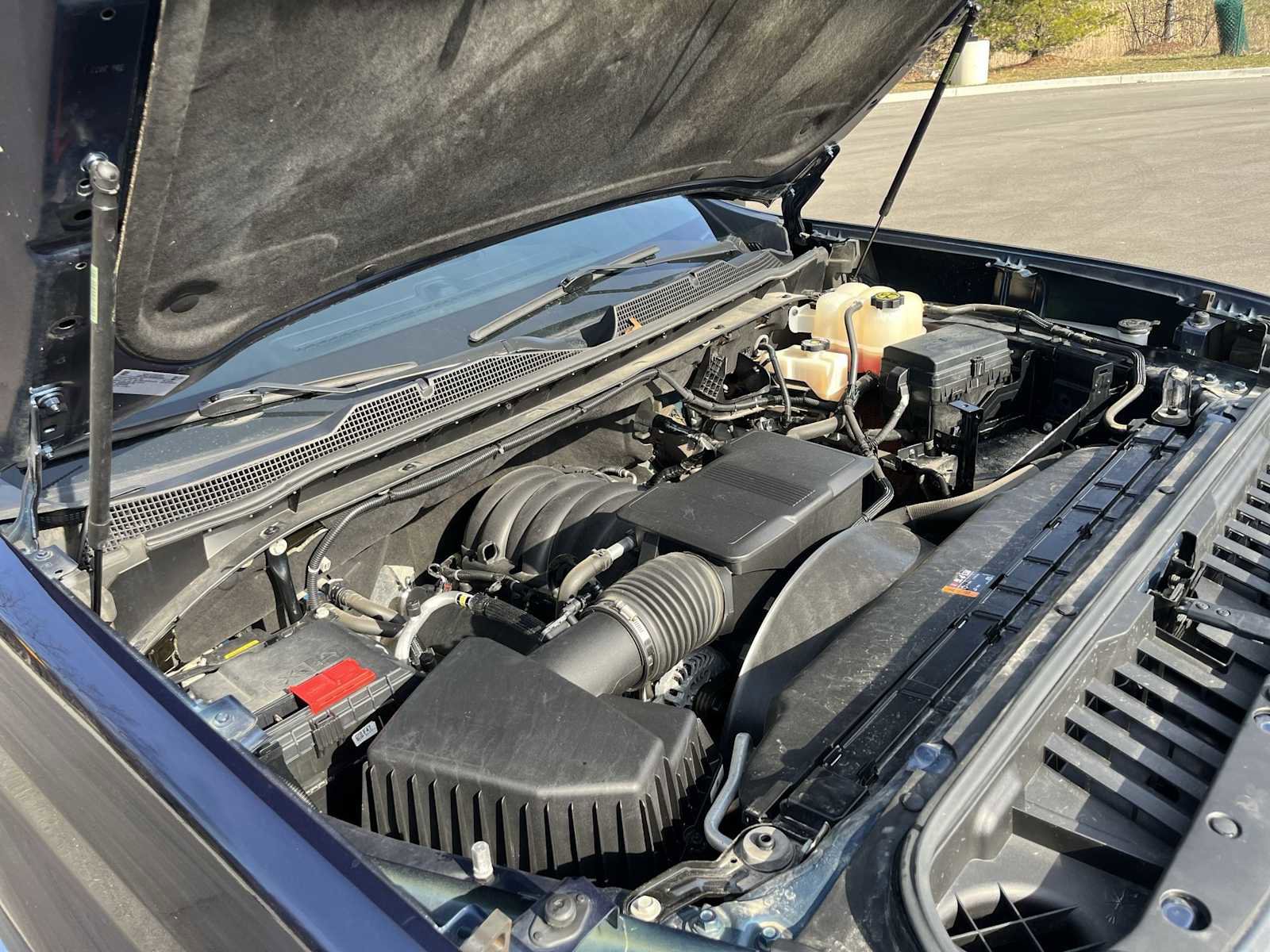 Used 2022 Chevrolet Silverado 2500 Custom w/ Custom Value Package AWD/4WD image 14