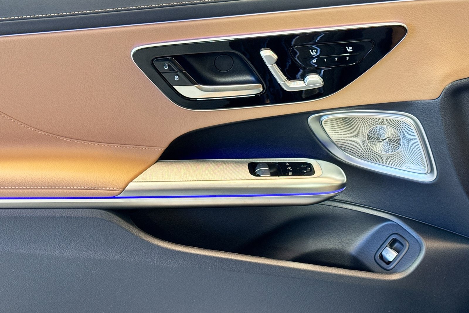 New 2026 Mercedes-Benz CLE 450 4MATIC Coupe image 16
