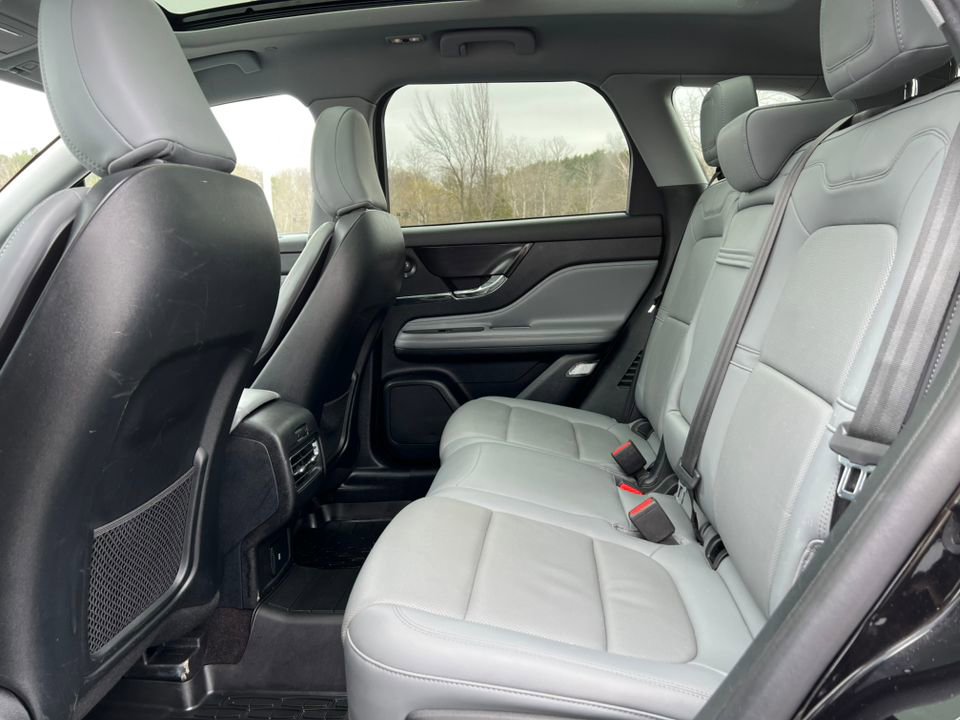 Used 2021 Lincoln Corsair Reserve w/ Equipment Group 201A AWD/4WD image 5