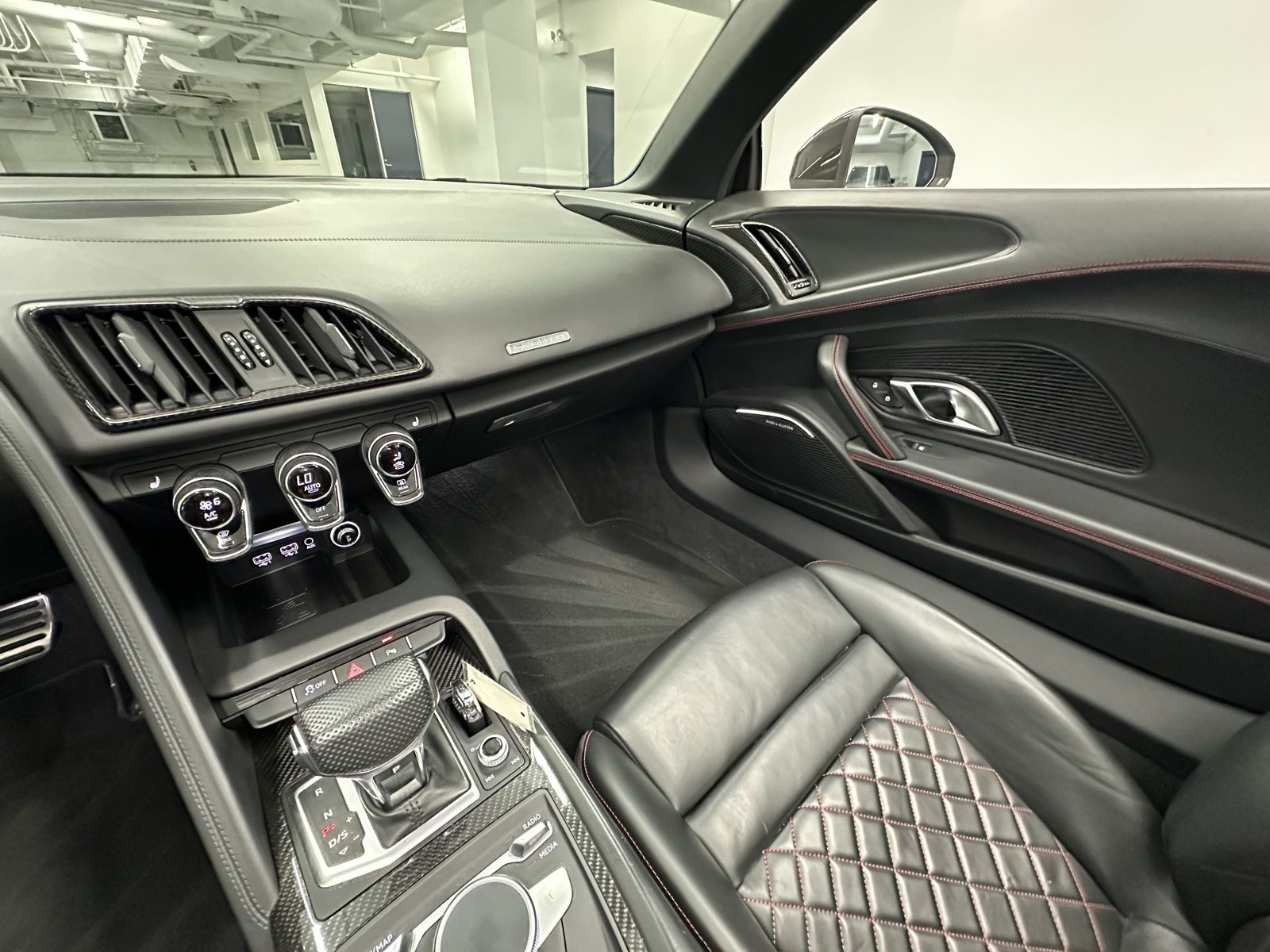 Used 2020 Audi R8 V10 performance AWD/4WD image 23
