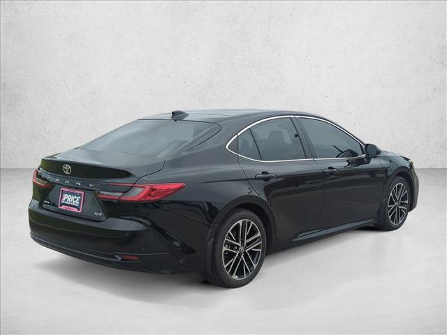 Used 2026 Toyota Camry XLE w/ Premium Plus Package FWD image 5