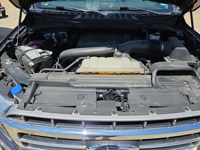Used 2022 Ford F150 Lariat w/ Equipment Group 502A High AWD/4WD image 6