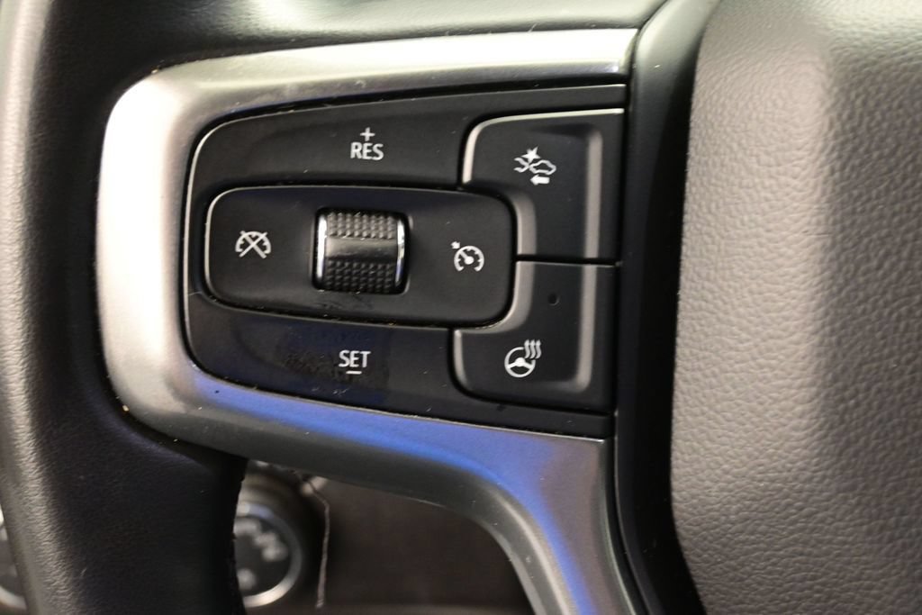 Used 2025 Chevrolet Silverado 1500 LT AWD/4WD image 36