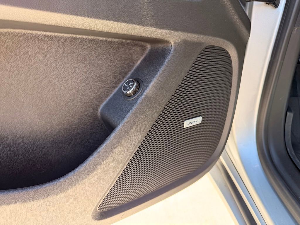 Used 2021 Chevrolet Traverse Premier w/ LPO, Floor Liner Package AWD/4WD image 29