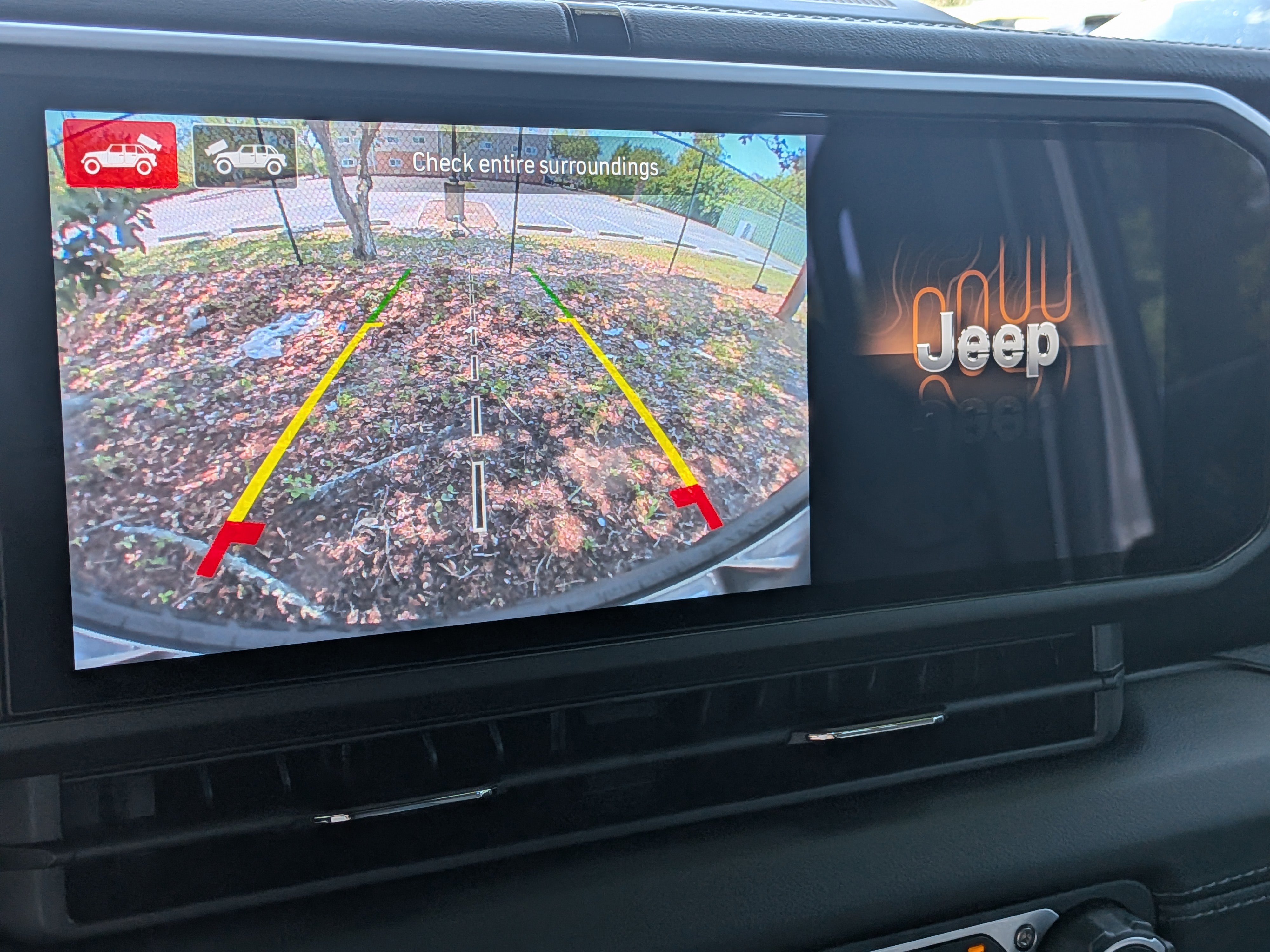 Used 2024 Jeep Wrangler High Altitude AWD/4WD image 32