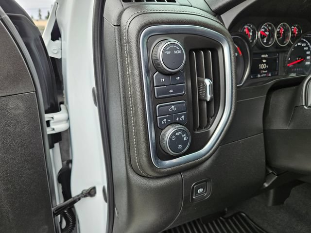Used 2020 Chevrolet Silverado 3500 LT AWD/4WD image 25