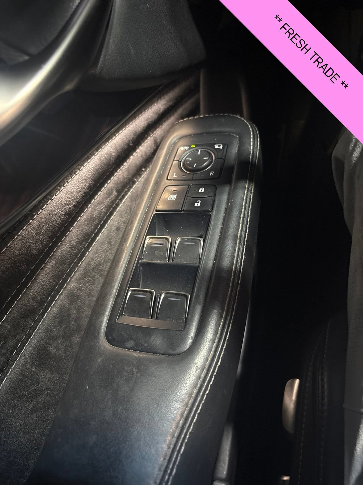 Used 2021 Lexus LS 500 w/ Interior Upgrade Package RWD image 13