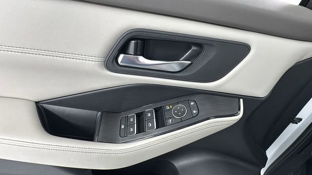 Certified 2025 Nissan Rogue SL image 20