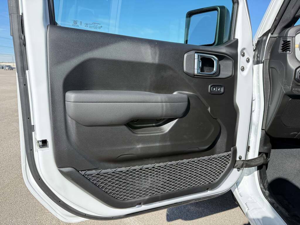 New 2026 Jeep Gladiator Sport image 29