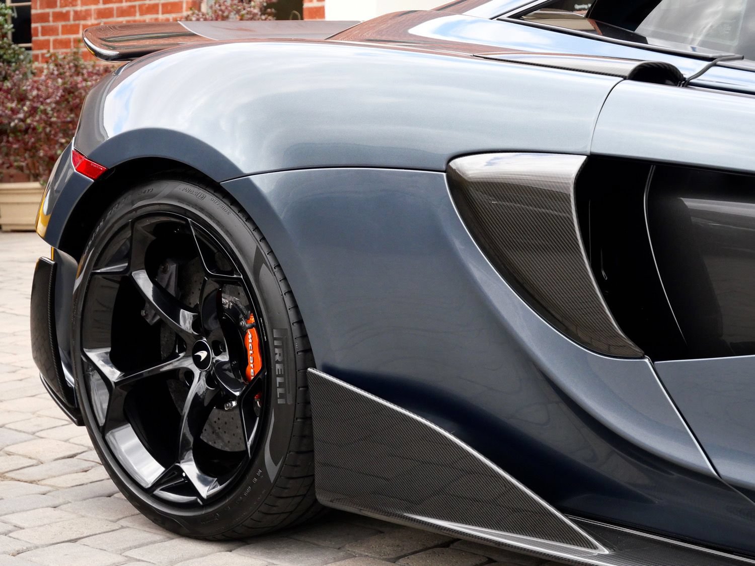 Used 2019 McLaren 600LT RWD image 36