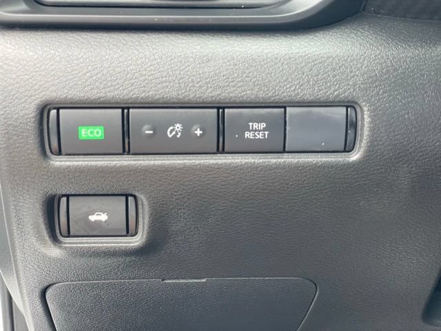Certified 2023 Nissan Sentra S FWD image 12