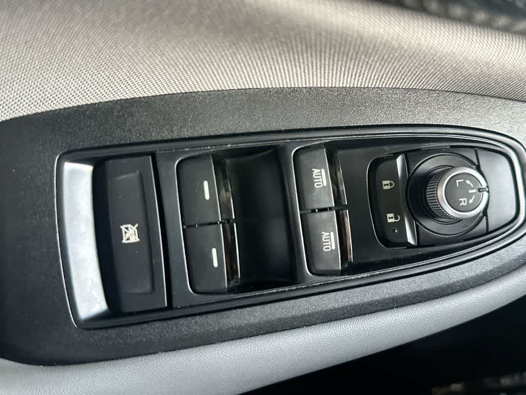 Used 2023 Subaru Legacy Premium AWD/4WD image 17