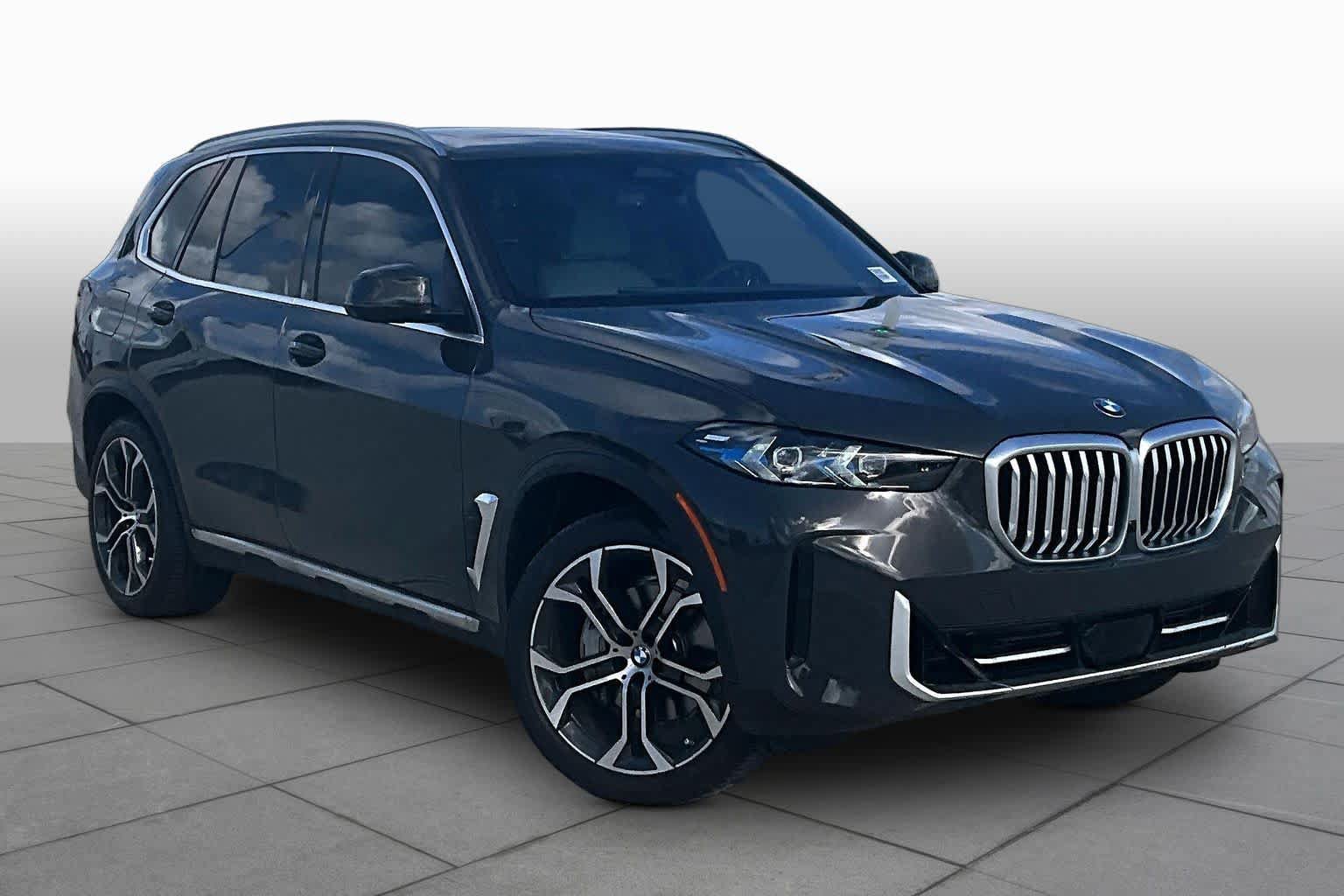 Used 2026 BMW X5 sDrive40i w/ Climate Comfort Package RWD image 2