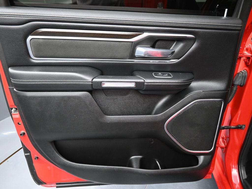 Used 2022 RAM 1500 Laramie AWD/4WD image 28
