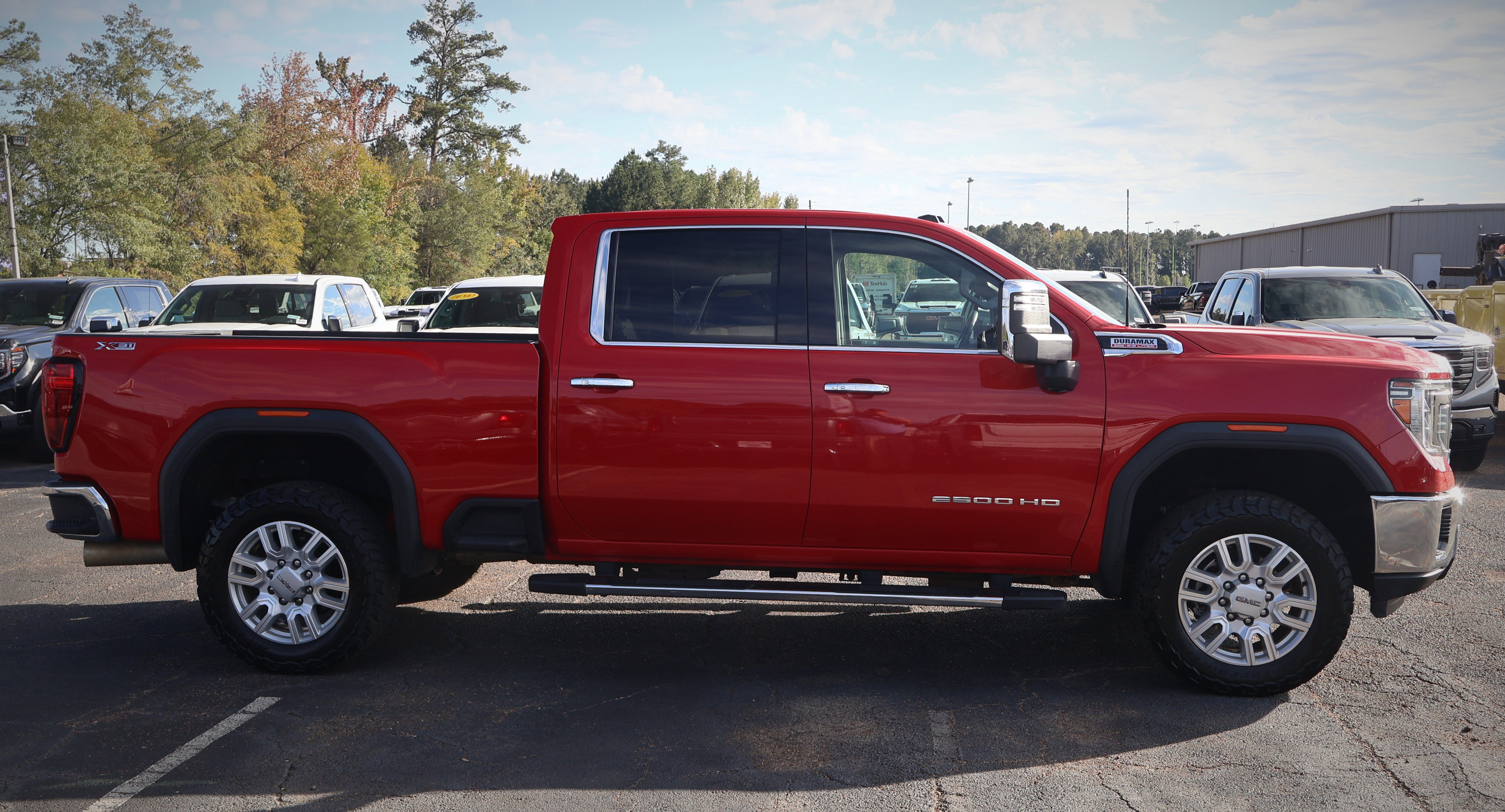 Used 2021 GMC Sierra 2500 SLT w/ SLT Premium Package AWD/4WD image 5