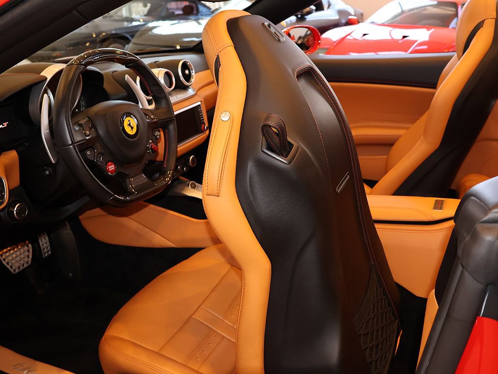 Certified 2017 Ferrari California T image 88
