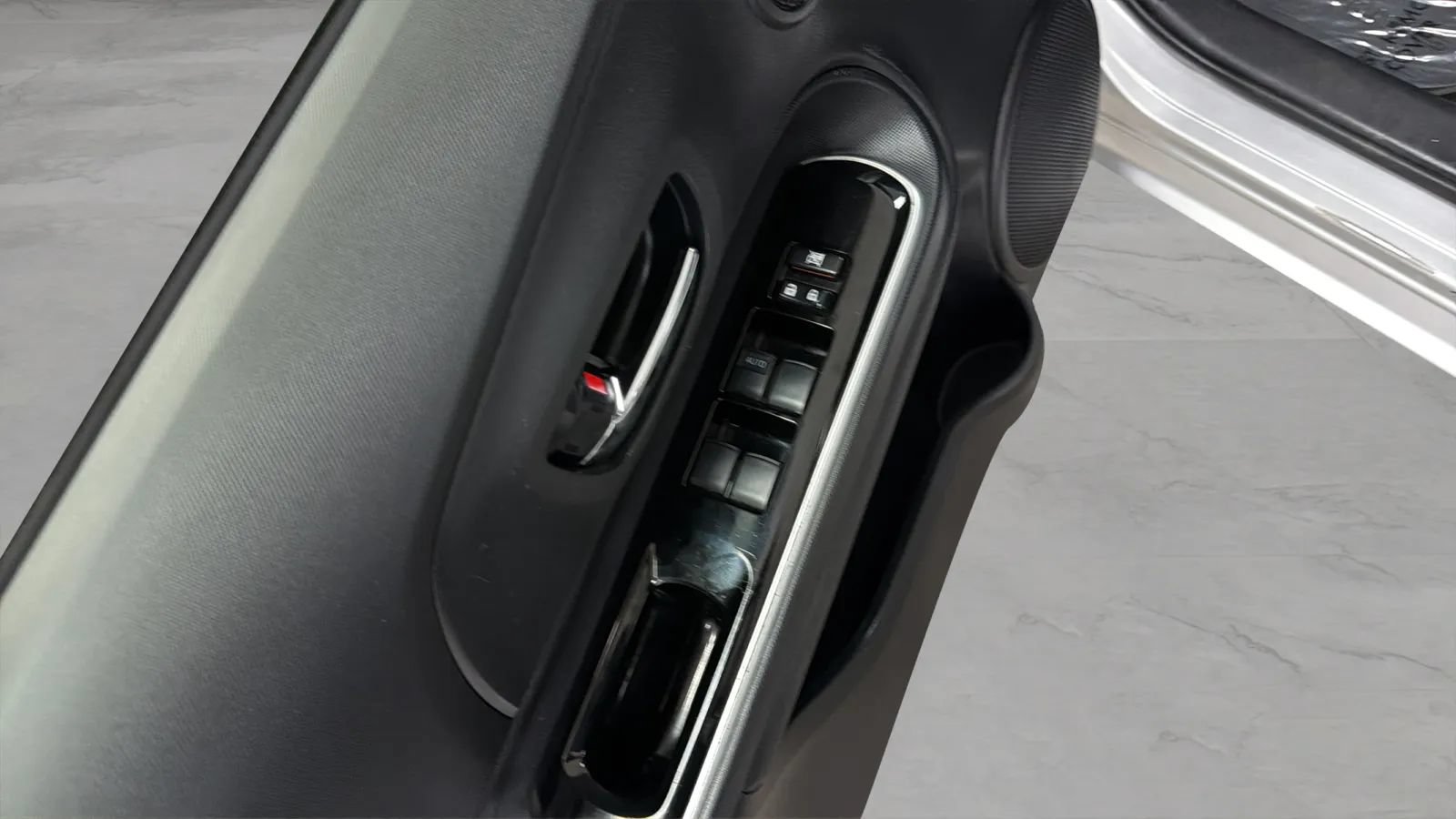 Used 2015 Toyota Prius C Two FWD image 23