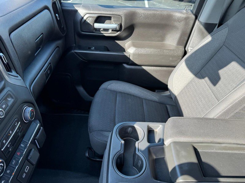 Used 2023 Chevrolet Silverado 1500 Custom image 13
