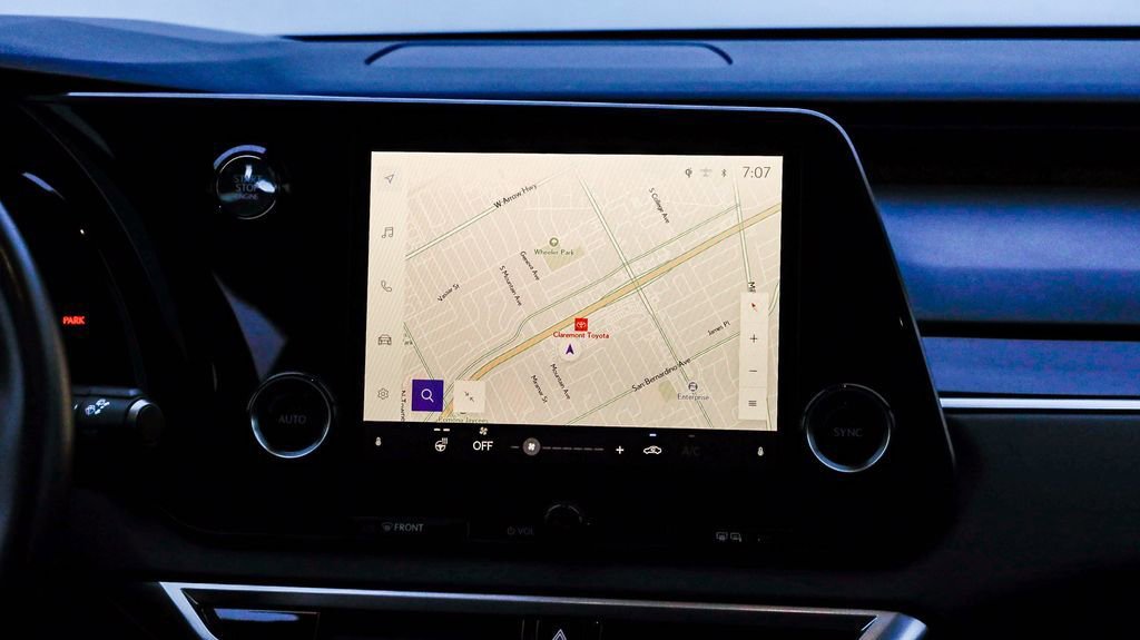 Used 2024 Lexus RX 350 350 w/ Technology Package image 17