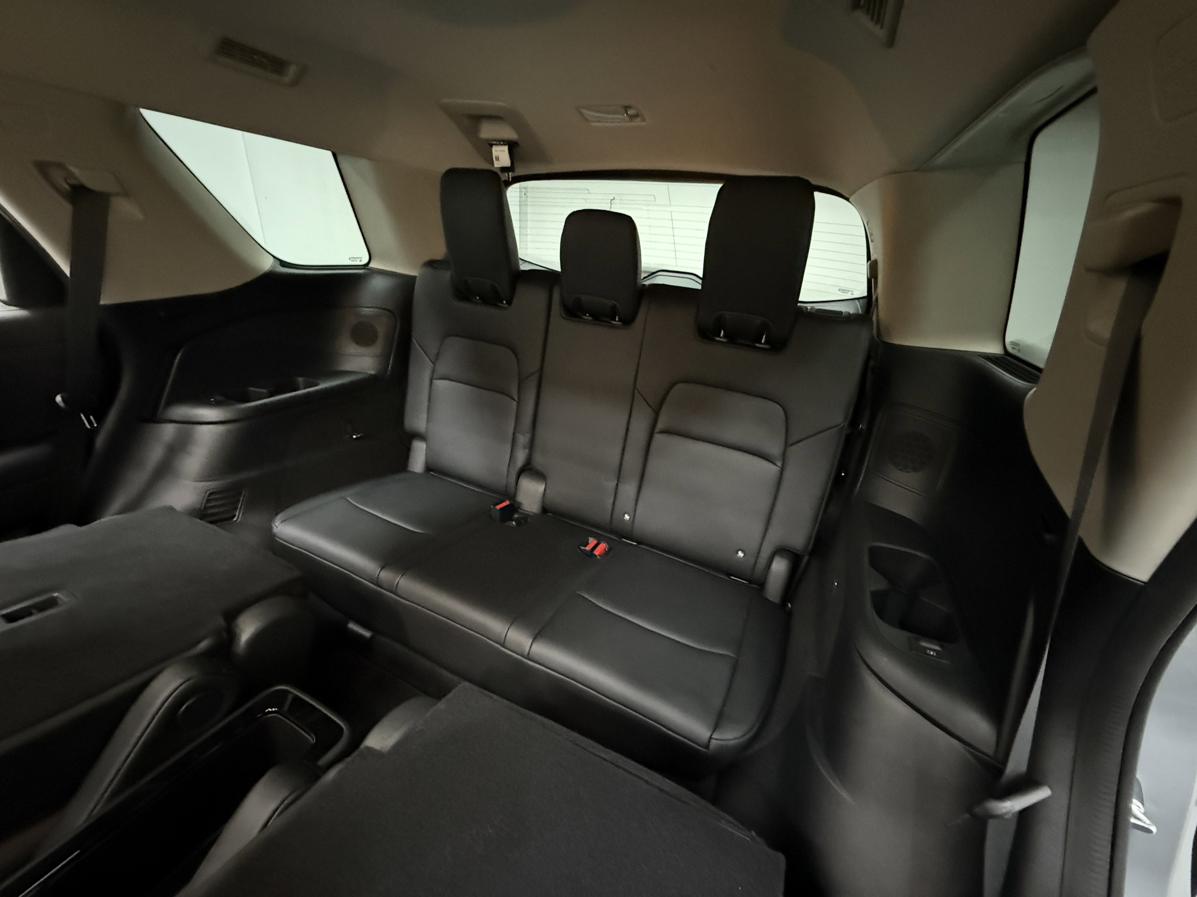 Used 2022 Nissan Pathfinder Platinum image 32