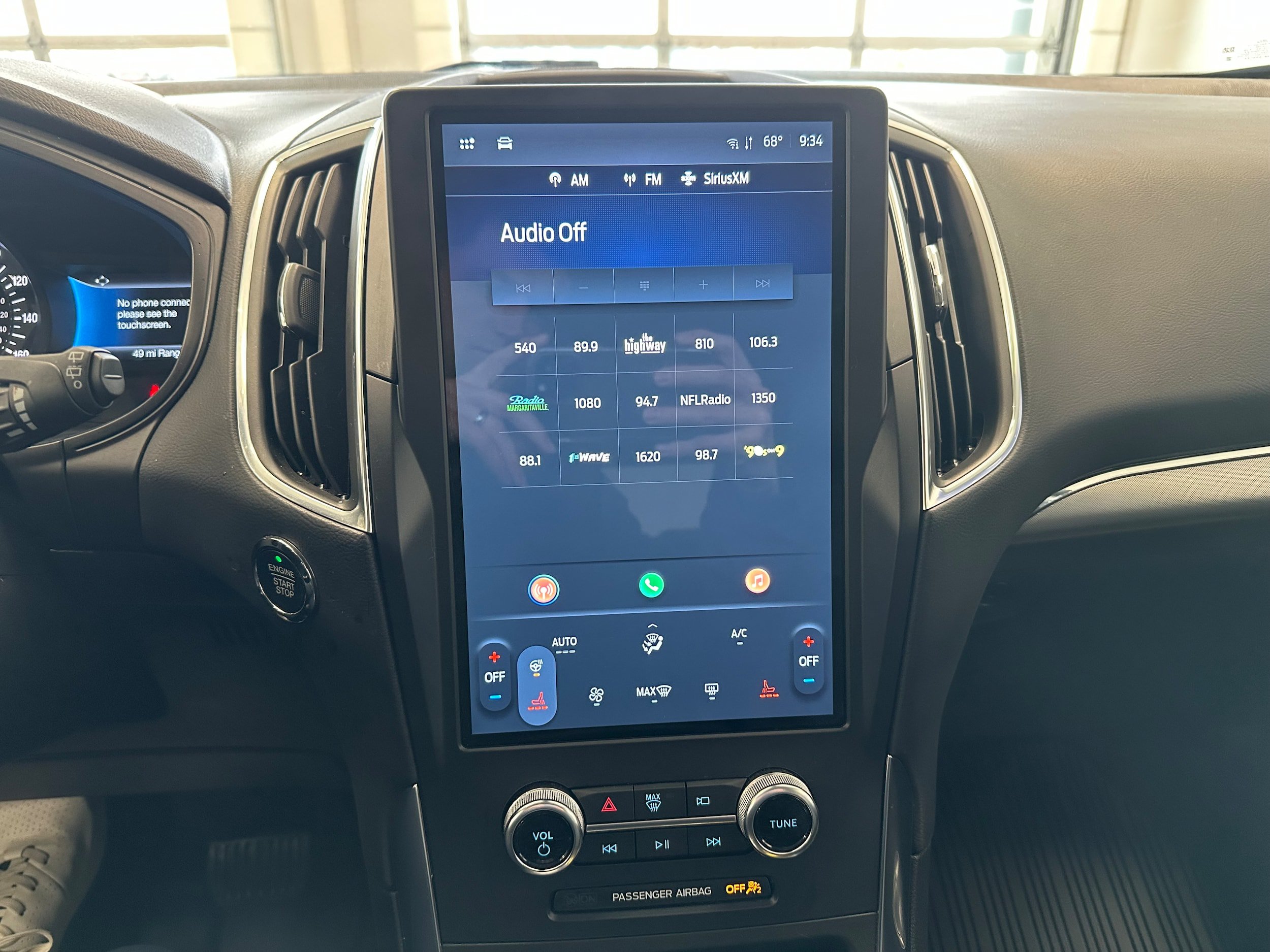 Used 2024 Ford Edge Titanium AWD/4WD image 17
