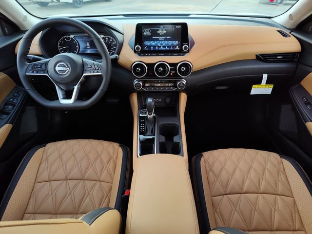 New 2025 Nissan Sentra SV w/ SV Premium Package image 11