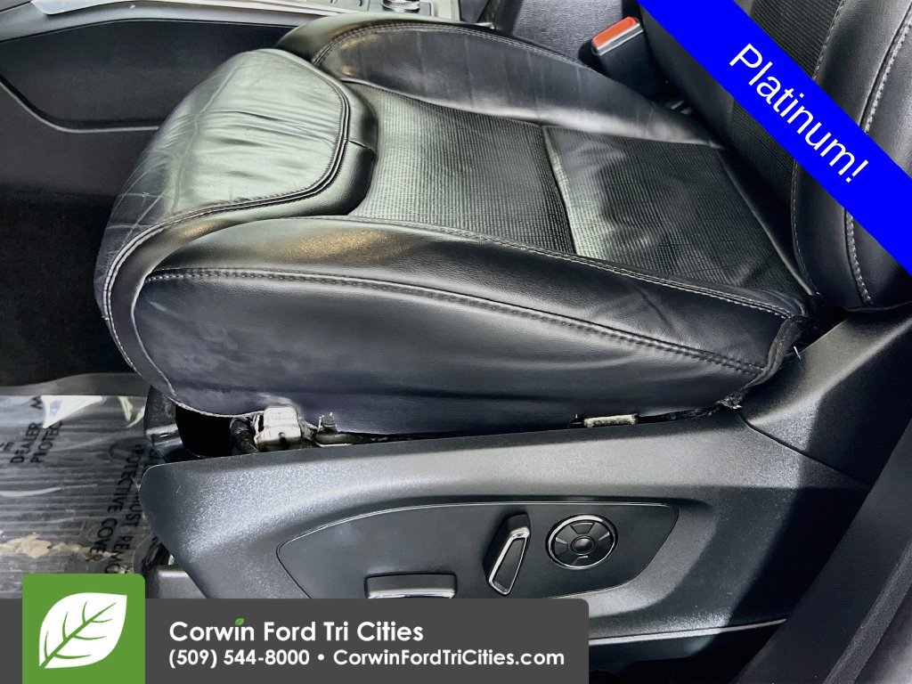 Used 2020 Ford Explorer Platinum w/ Premium Technology Package AWD/4WD image 24