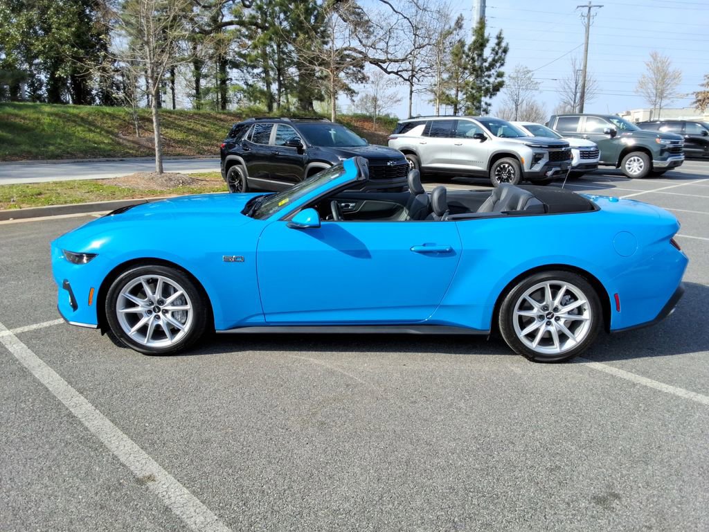 Used 2025 Ford Mustang GT Premium image 8