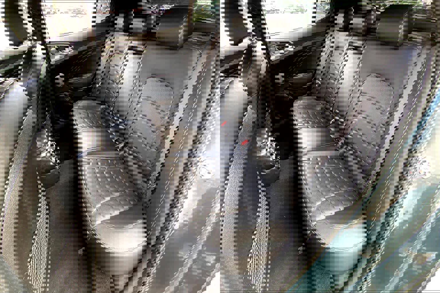 Used 2023 Kia Stinger GT2 image 20