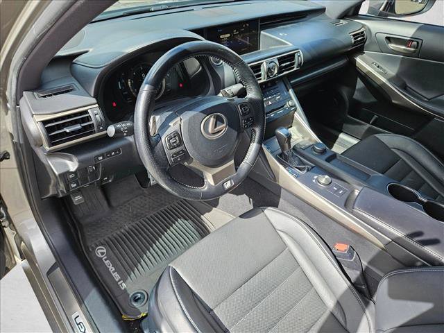 Used 2017 Lexus IS 200t F Sport w/ F Sport Package RWD image 10