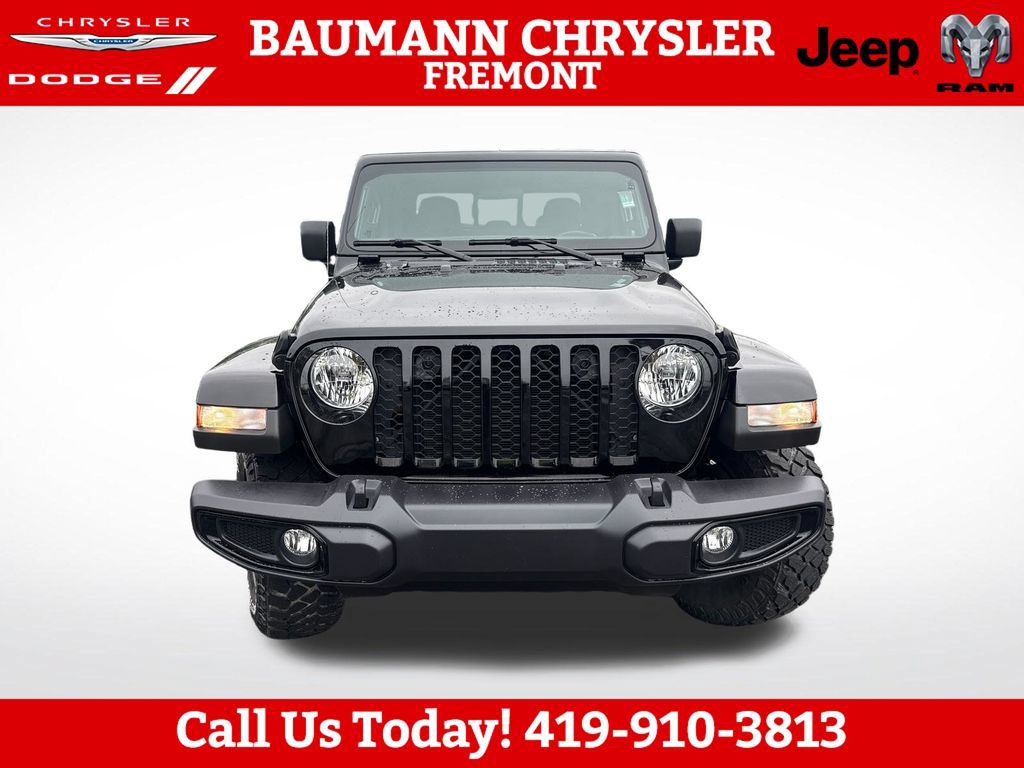 Used 2022 Jeep Gladiator Sport AWD/4WD image 12