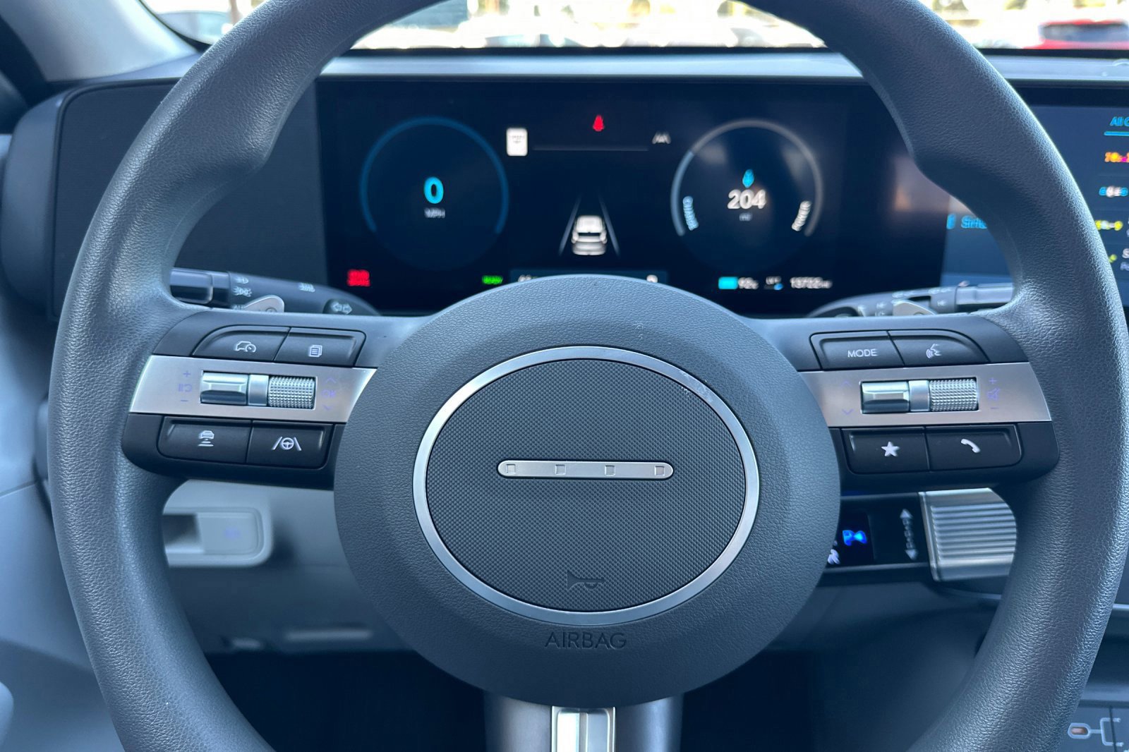 Used 2024 Hyundai Kona SE image 24