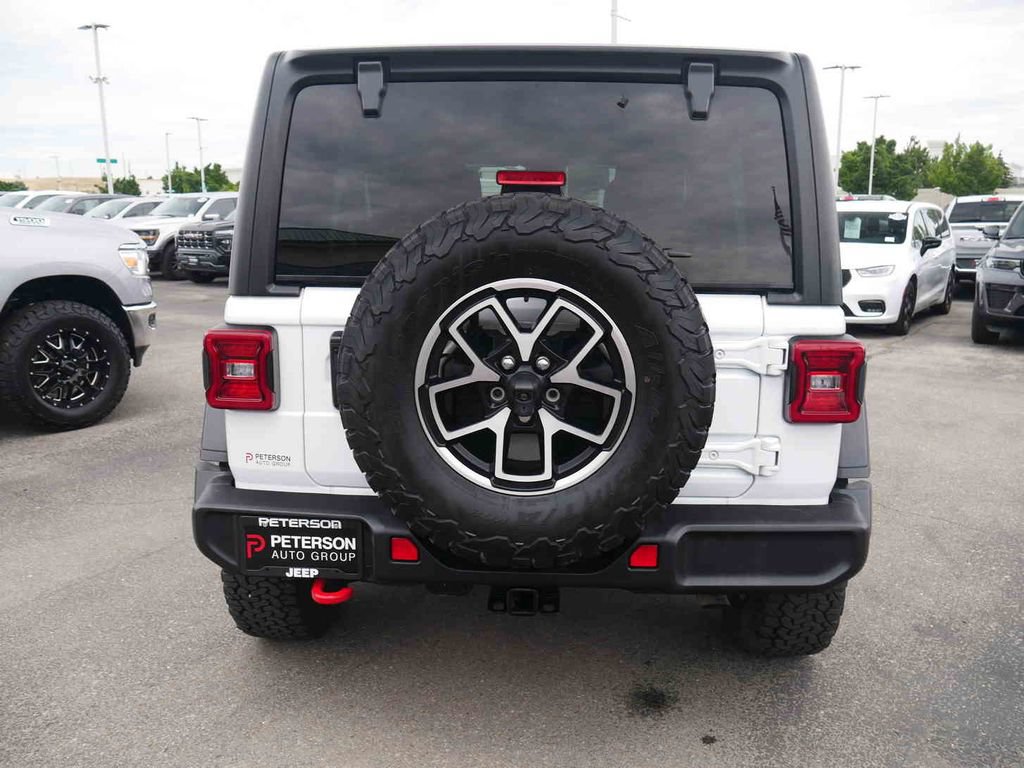 Used 2024 Jeep Wrangler Unlimited Rubicon AWD/4WD image 22