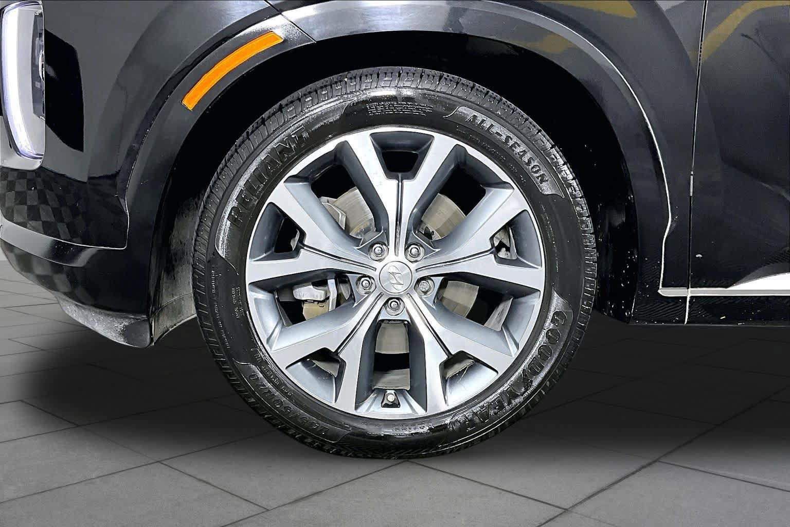 Used 2021 Hyundai Palisade Limited FWD image 10