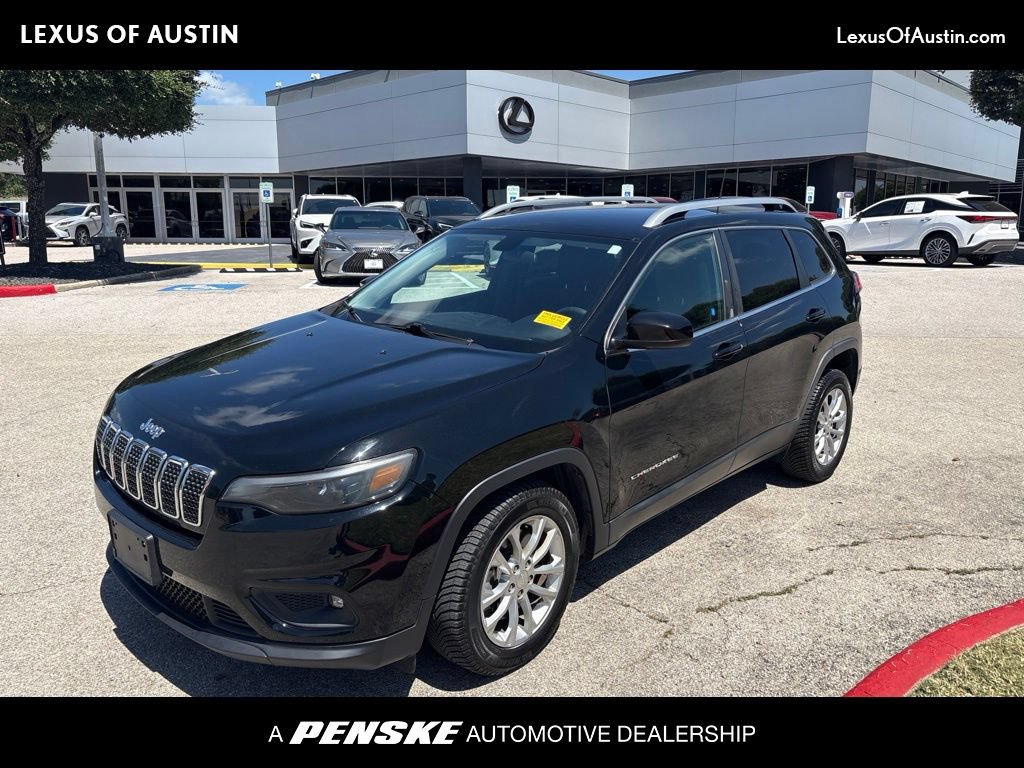 Used 2019 Jeep Cherokee Latitude w/ Popular Appearance Group FWD image 1