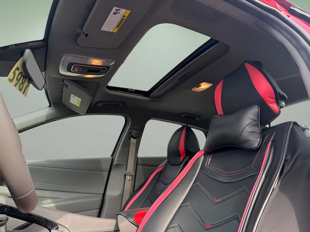 Used 2024 Hyundai Elantra SEL w/ Convenience Package image 18