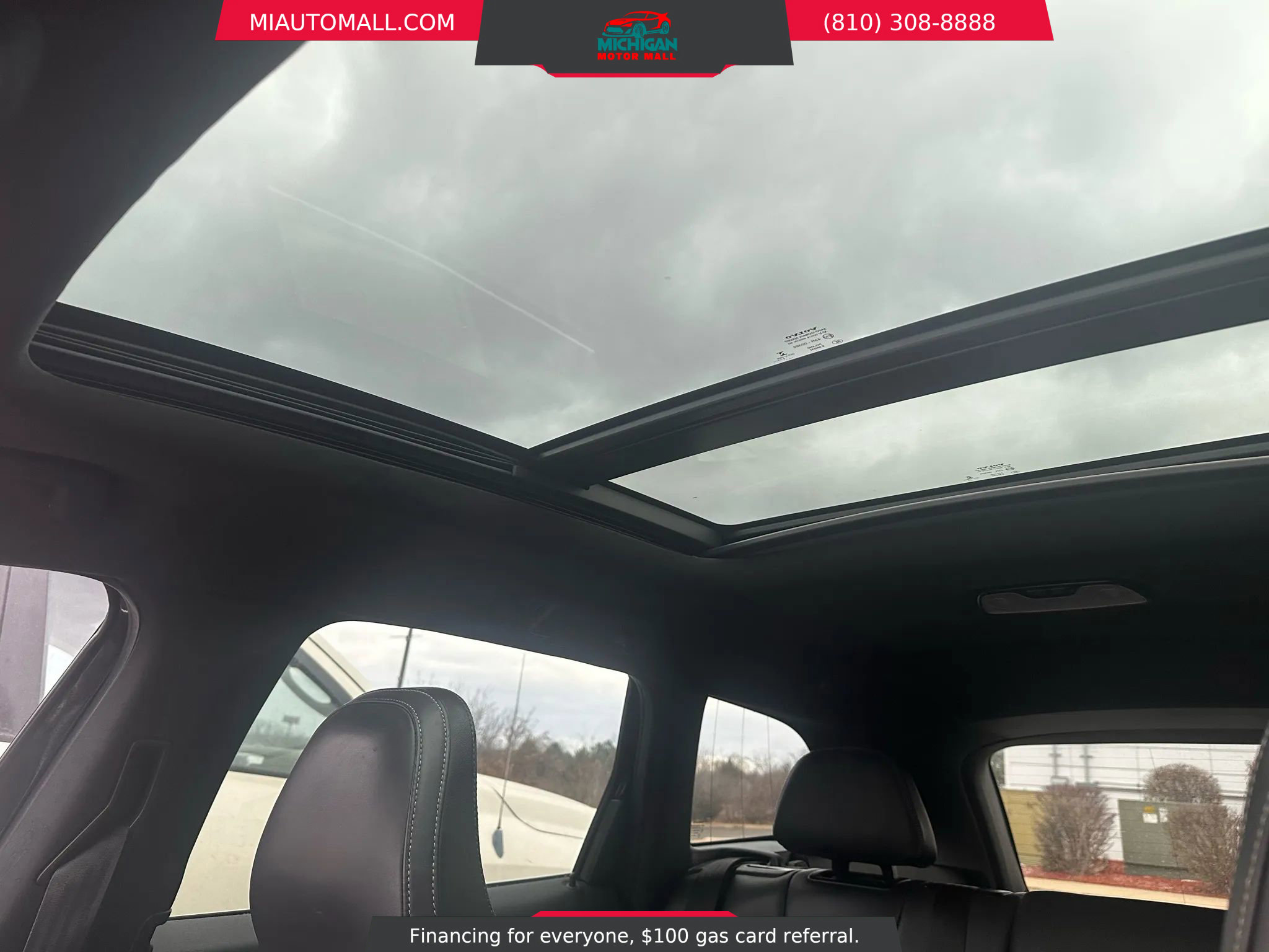 Used 2015 Volvo XC60 T6 R-Design Platinum image 18