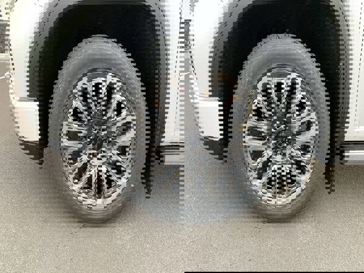 Used 2023 GMC Sierra 1500 Denali Ultimate image 11