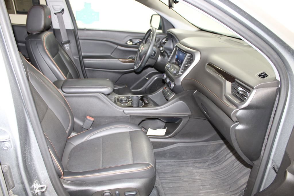 Used 2023 GMC Acadia AT4 w/ Preferred Package image 29
