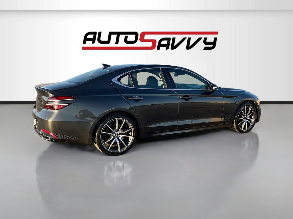 Used 2022 Genesis G70 3.3T image 7