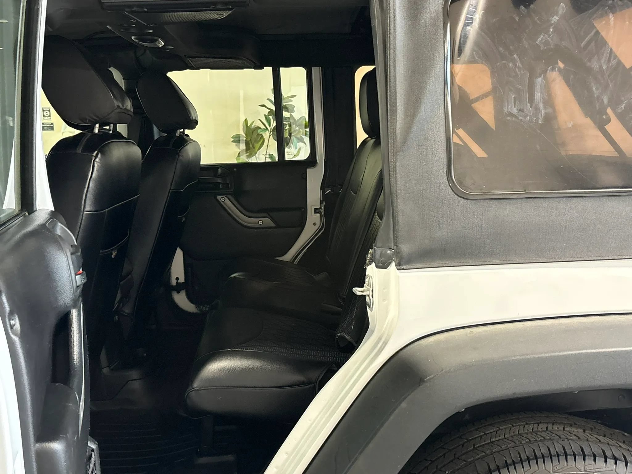 Used 2015 Jeep Wrangler Unlimited Sport w/ Quick Order Package 24S AWD/4WD image 11