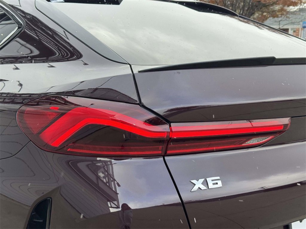 Certified 2024 BMW X6 M60i w/ Climate Comfort Package image 10